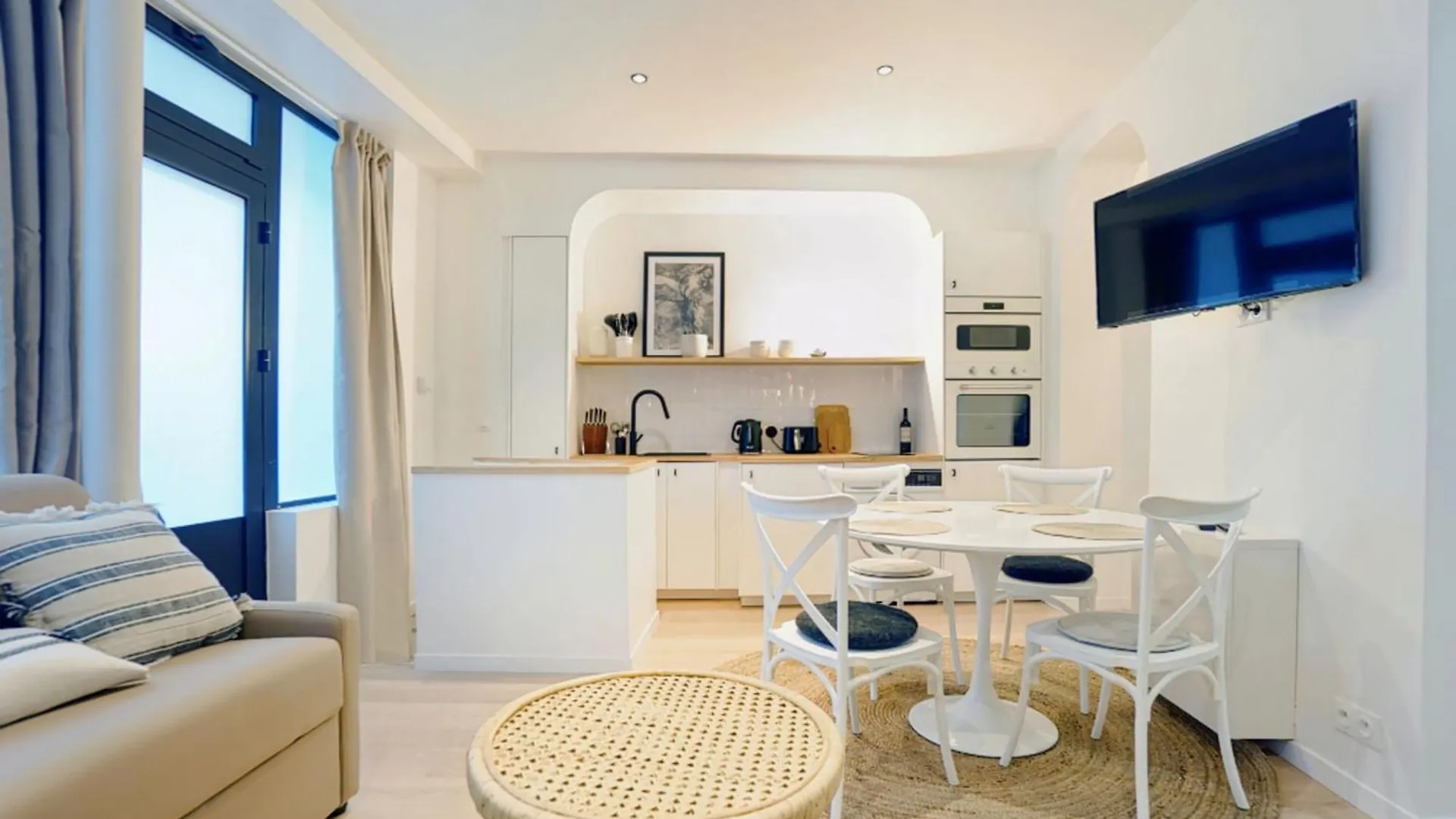 Comfortable And Ideally Located In Paris 15 location